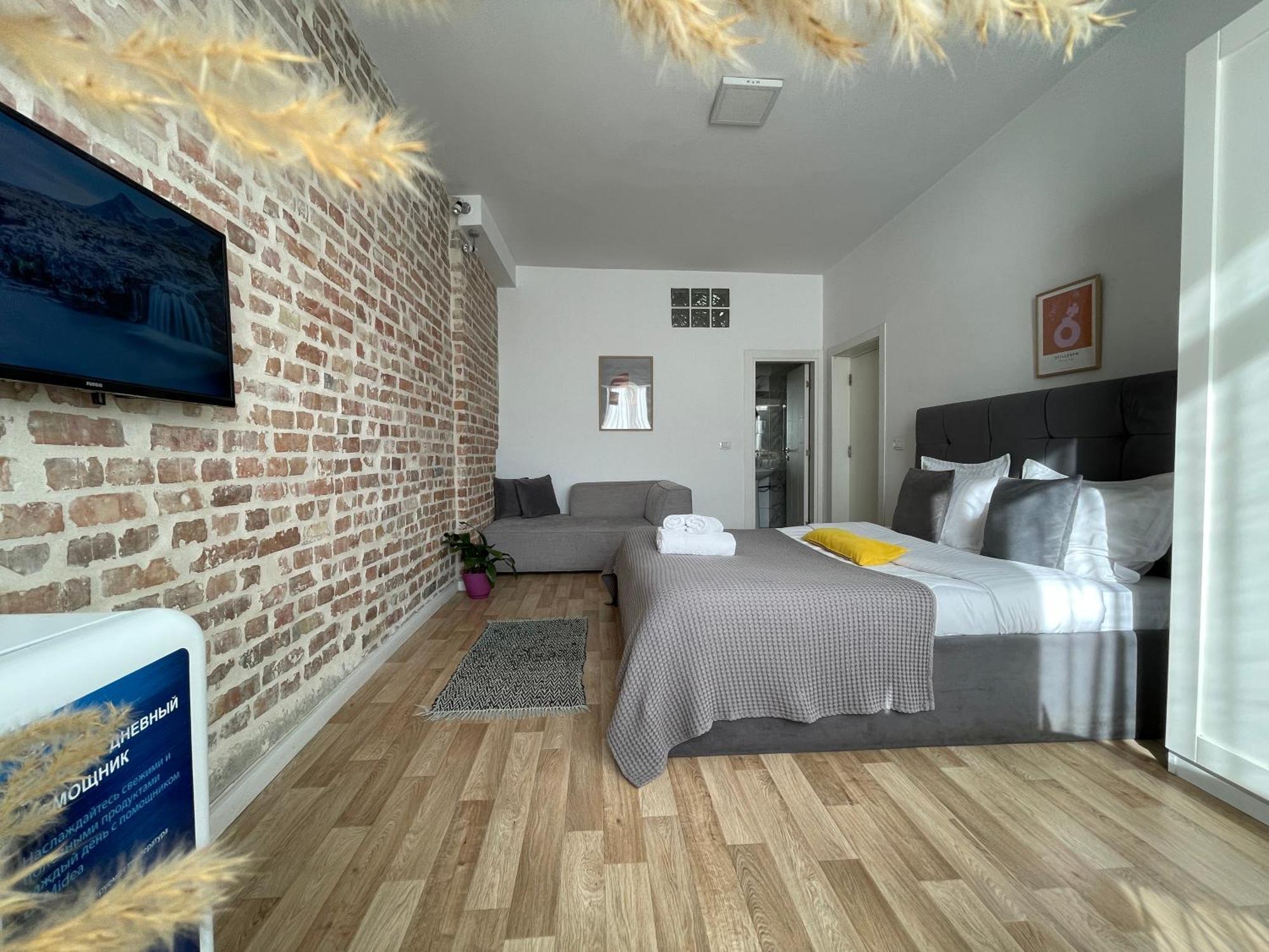 Bricks Studio Apartments ティラナ エクステリア 写真
